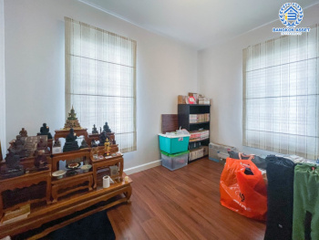 *****บ้านแฝดมือสอง ม.พฤกษาวิลเลจ28 ซีนเนอรี่ กาญจนาภิเษก เนื้อที่กว้าง 35.70 ตร.ว. ฟังก์ชัน 3 ห้องนอน 2 ห้องน้ำ 1 ที่จอดรถ บ้านสภาพใหม่ ได้พื้นที่กว้างให้ความรู้สึกเหมือนบ้านเดี่ยว บนทำเลดี เชื่อมต่อถนนกาญจนาภิเษก ใกล้รถไฟฟ้าสายสีม่วง "สถานีตลาดบางใหญ่" และจุดขึ้นทางด่วน "กาญจนาภิเษก" จองเลย!